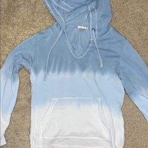 Tye dye v-neck hoodie